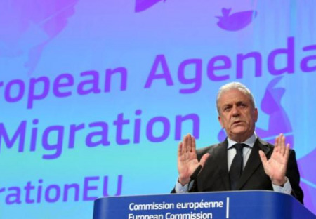 Brusel plánuje odstrihnúť od eurofondov vlastenecké krajiny