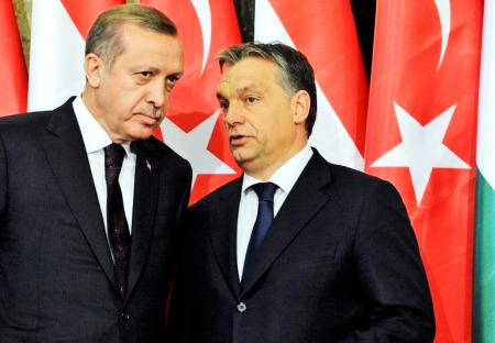 Orbán s Erdoganom sa dohodli na vojenskej spolupráci