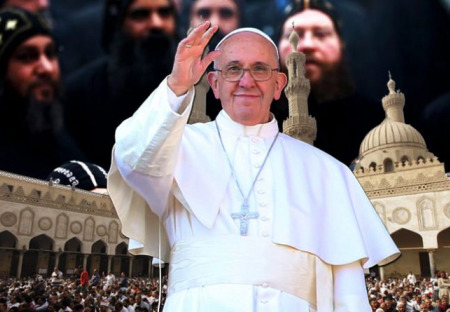 Papež František v letadle opět o homosexualitě i sexuální pseudo-výchově (+video)