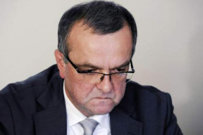 ministr-kalousek-ziskal-podporu-vynikajici-odbornice-kolegyne-z-necasova-kabinetu