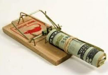 Defekty finančního systému: na vině je dolar