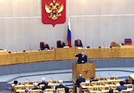 Ruskí poslanci zvažujú rezolúciu odsudzujúcu "anexiu" Východného Nemecka"