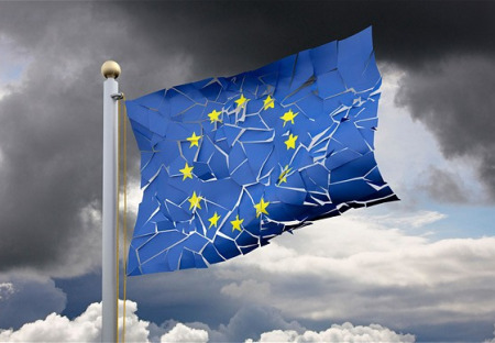 EU se zmítá v agónii