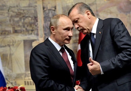 Turci předávají Rusům zpravodajské informace a spolupráci si pochvalují. Letadla obou zemí útočila společně