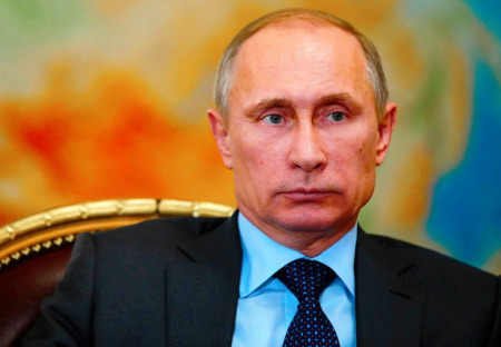 Rozhovor s Vladimirem Putinem o tom, proč Rusko nevyčerpalo zatím všechny odvetné sankce proti USA