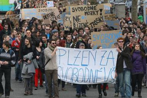 studenti_protest_dobes