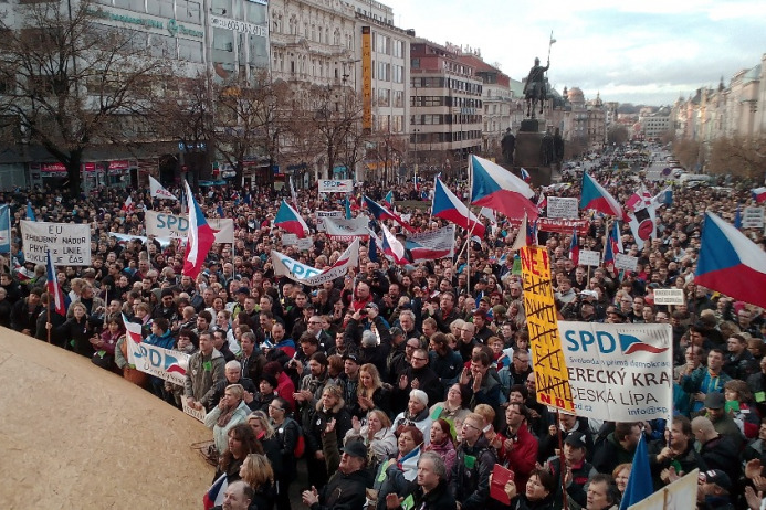 17-listopad-2015-vaclavske-namesti-fotoreportaz-cfp
