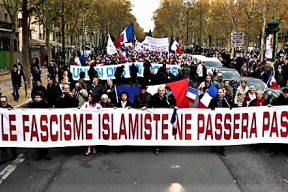 francouzsti-policiste-pachaji-sebevrazdy-a-papez-frantisek-k-mezinarodnimu-dni-migrantu