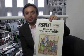 biskou-oznaceny-lhar-novinar-ondrej-kundra-z-respektu-kaze-a-prednasi-o-dezinformacich