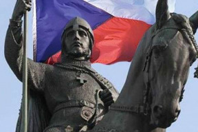 pozvanka-v-prezidentske-volbe-jde-o-existenci-cr