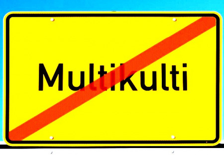 Multikulturalismu bylo dost, nastala chvíle pro asimilaci