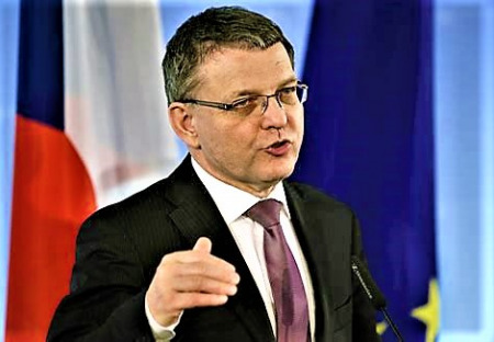 Dopis skupiny sociálních demokratů předsedovi zahraničního výboru Poslanecké sněmovny Lubomíru Zaorálkovi.