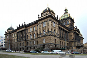 narodni-muzeum-dalsi-sousto-pro-stavebni-giganty