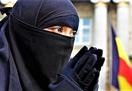 Integrace islamizace nebo islamizace integrace?