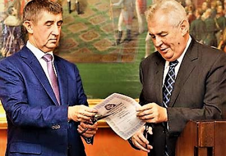 Bude Babiš dělat Angele šlapku, nebo už ji dělá?