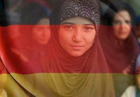 Utajený dokument odhaluje skutočnú pravdu o rozkaze Merkel otvoriť hranice