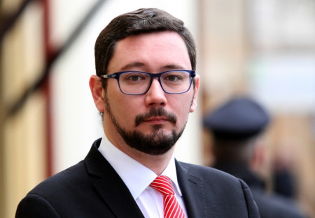 Když chcete být médii chválen, nemusíte nic umět, pouze namixovat ta správná vyjádření, uvedl Jiří Ovčáček