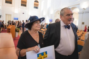 novotny-clenkou-rady-pro-narodnostni-mensiny-se-stala-obdivovatelka-ss