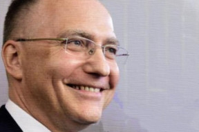 pro-koho-to-cuckar-koudelka-z-bisu-vlastne-pracuje