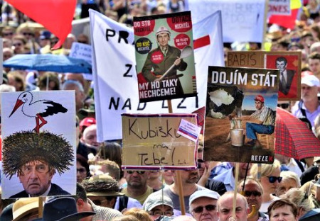 Babiši – odstup nebo zemři