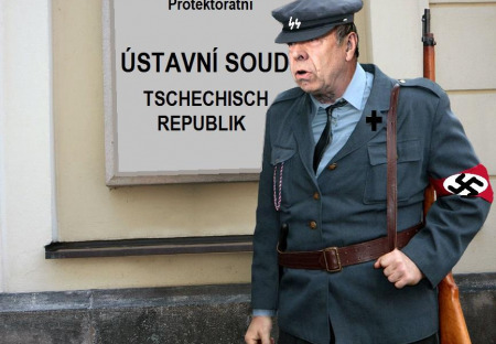 Potomci kolaborantů z řad pronacistické šlechty podplatili českou justici a čekají je další pohádkové restituce: kraj i s nevolníky!