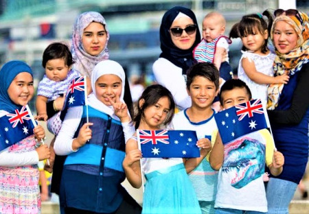 Požáry v Austrálií zakládají muslimové. + Zadržení muslimové pohrdají australskými soudy.