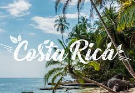 Kostarika -stabilný demokratický štát, ktorý rozpustil armádu, aby udržal mier