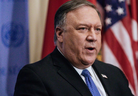 Mr. Pompeo pěje chválu na naši loajalitu s politikou USA, nicméně ke spokojenosti má ještě daleko.