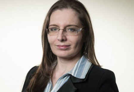 Ing. Karin Szczyrbová (ND): Proč JEDINÁ vlastenecká, alternativní a antisystémová strana/-y?