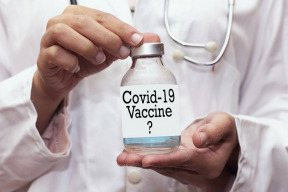 co-vam-o-vakcine-proti-covid-19-nerekli-a-proc-je-nutna-opatrnost