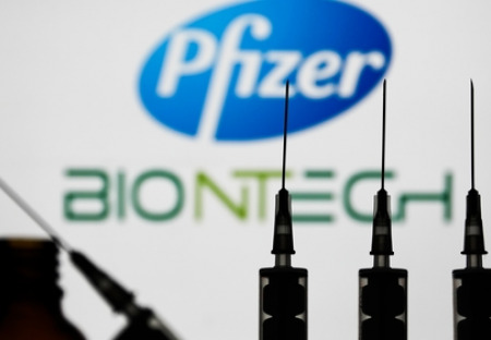 Americká CDC zveřejnila první čísla o počtech lidí poškozených vakcínou Pfizer. Na prvních 100.000 očkovaných to je 3 000 případů