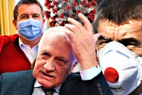 projev-vaclava-klause-seniora-10-1-2021-protestni-shromazdeni-v-praze-na-staromestskem-namesti