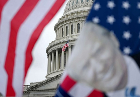 USA DNES: Přehled zpráv – 17.-18.1.2021