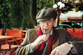 dr-vernon-coleman-ti-co-podavaji-vakciny-proti-covidu-19-budou-souzeni-jako-valecni-zlocinci