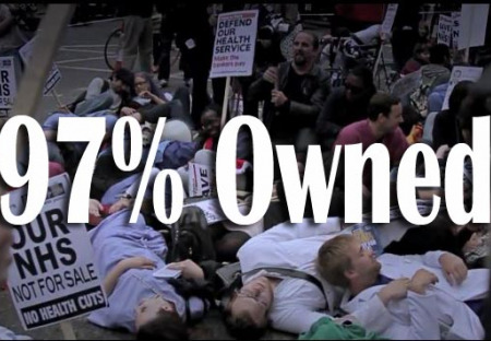Filmový klub Bez Cenzury: Vlastněno 97% (Dokumentární, Velká Británie, 2012, 90 min, režie: Michael Oswald)