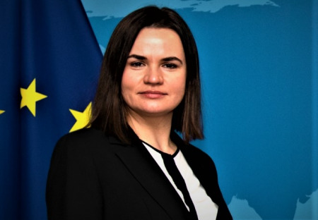 NÁVŠTĚVA CICHANOVSKÉ V ČR ANEB MNOHO POVYKU PRO NIC