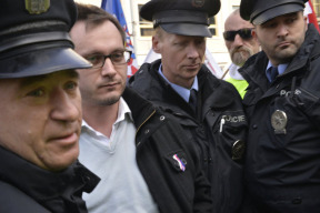 demoska-trikoska-instac-takova-normalni-rodinka