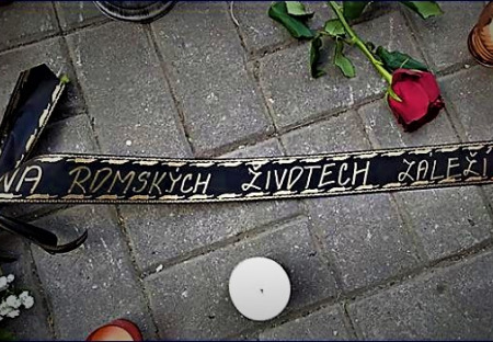 A je to tady. "Na romských životech záleží!"