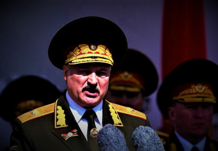 Západ je v šoku! Lukašenkov prejav pri hradbách Brestskej pevnosti