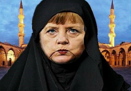 Slavný francouzský básník a spisovatel Voltaire napsal před cca 300 lety o posvátné knize všech muslimů - Koránu toto: