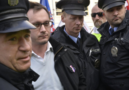 PROČ TRIKOŠKA NOMINUJE NA POST STÍNOVÉHO MINISTRA VNITRA IZRAELSKÉHO AGENTA? A PROČ BOBOŠÍKOVÁ SLIBUJE, ŽE BUDE DĚLAT PROIZRAELSKOU POLITIKU?