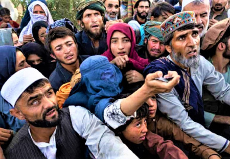 EU přiváží slíbených 40 tisíc Afghánců, přerozdělí si je 15 zemí EU
