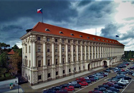Problémy MZV s nemovitostmi v zahraničí.