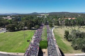 convoy-of-freedom-canberra-aneb-kolik-je-nekolik