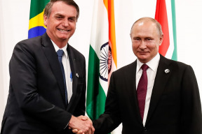 usa-ponizeny-zadna-valka-s-ukrajinou-nebude-protoze-bolsonaro-bude-v-moskve