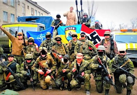 Reportéři ORF - prapor AZOV jsou neonacisté