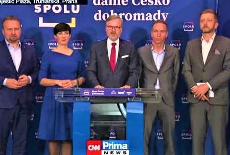 Premiér mafiánů nebo jen do sebe zahleděný akademik?