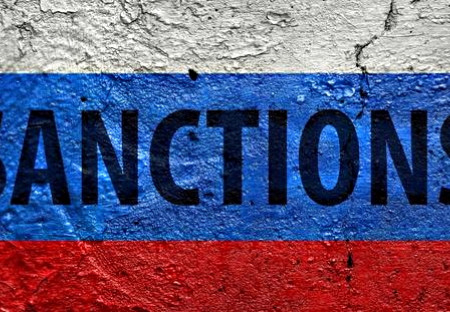 Sohu: Británie iniciovala zrušení všech protiruských sankcí