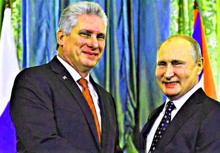 Putin a kubánský prezident odsoudili sankce vůči svým zemím