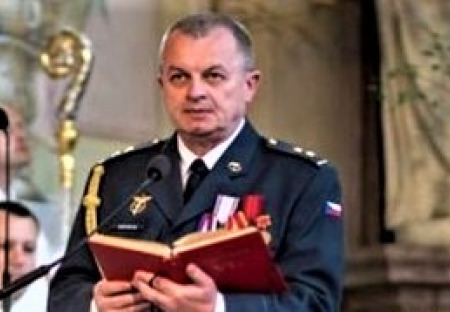 Pplk. Ivan Kratochvíl o svém obvinění, zadržení, pobytu v cele, represích a o světovém dění
